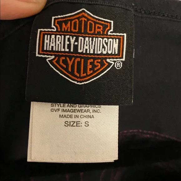 Harley-Davidson Women's Black and Red Short Sleeve Tees - Picture 2 of 3
